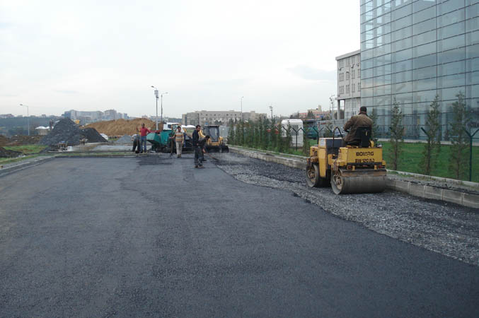 İTÜ Ayazağa Kampüsü Otopark Yapım Ve Asfaltlama Çalışmaları