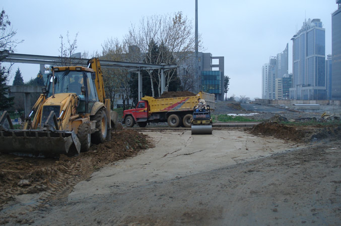 İTÜ Ayazağa Kampüsü Otopark Yapım Ve Asfaltlama Çalışmaları