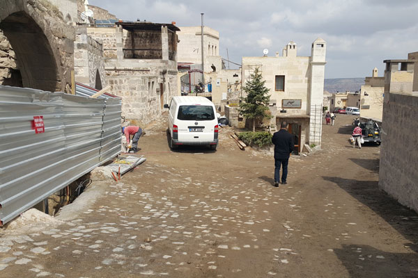 Nevşehir Uçhisar Kayabaşı Sokak Altyapı Onarım, Elektrik ve Mekanik Tesisat Döşenmesi İşleri