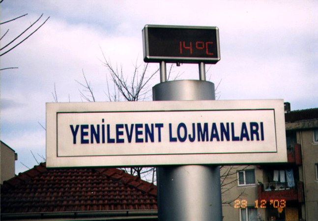 52. Zırhlı Tümen Komutanlığı Yenilevent Lojmanları Yıkım İnşaatı