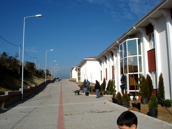 Işık Üniversitesi 6 Adet Öğrenci Yurt Binası-2006 